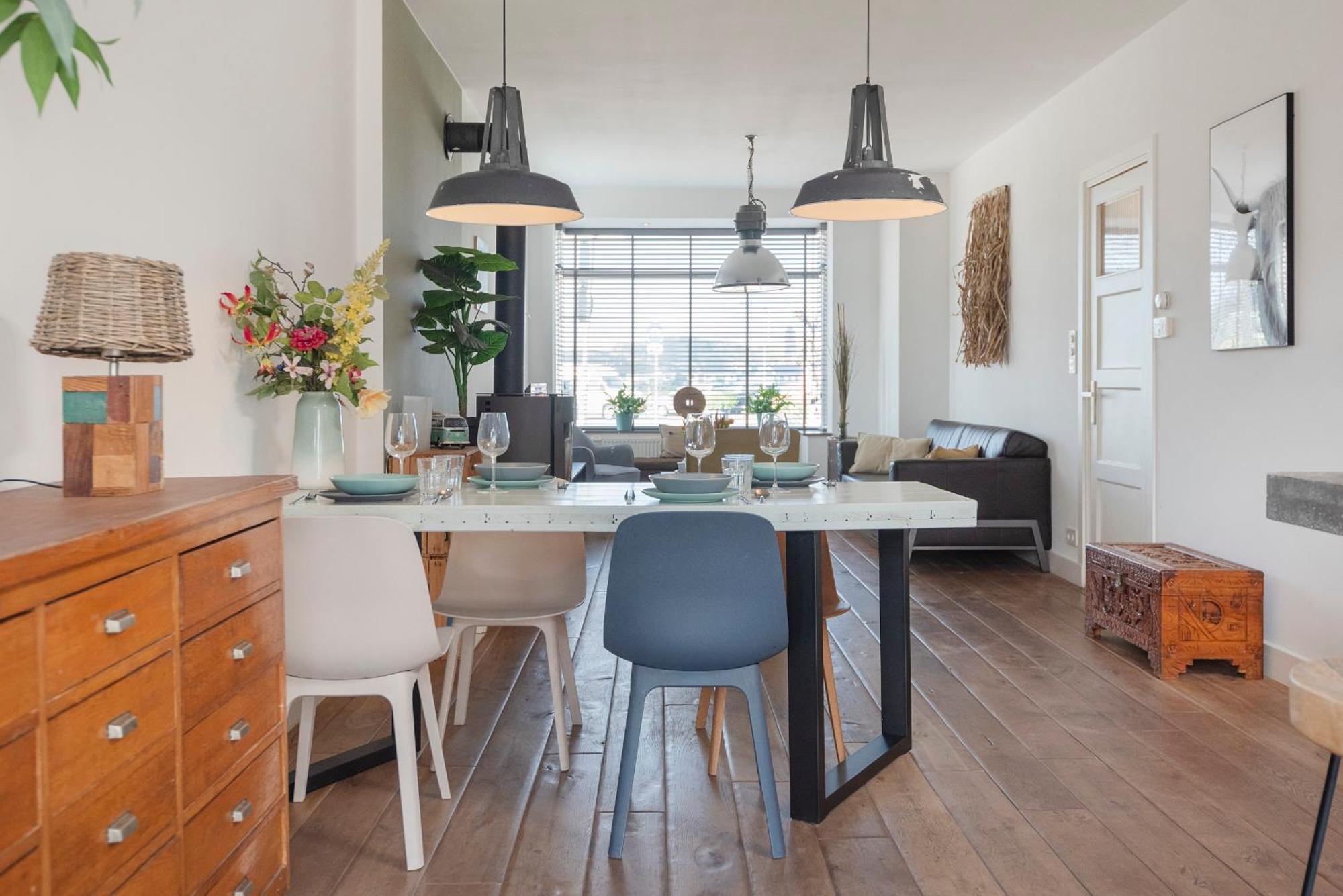ウェイク・アーン・ゼーWijkiki Surf Houseアパートメント エクステリア 写真