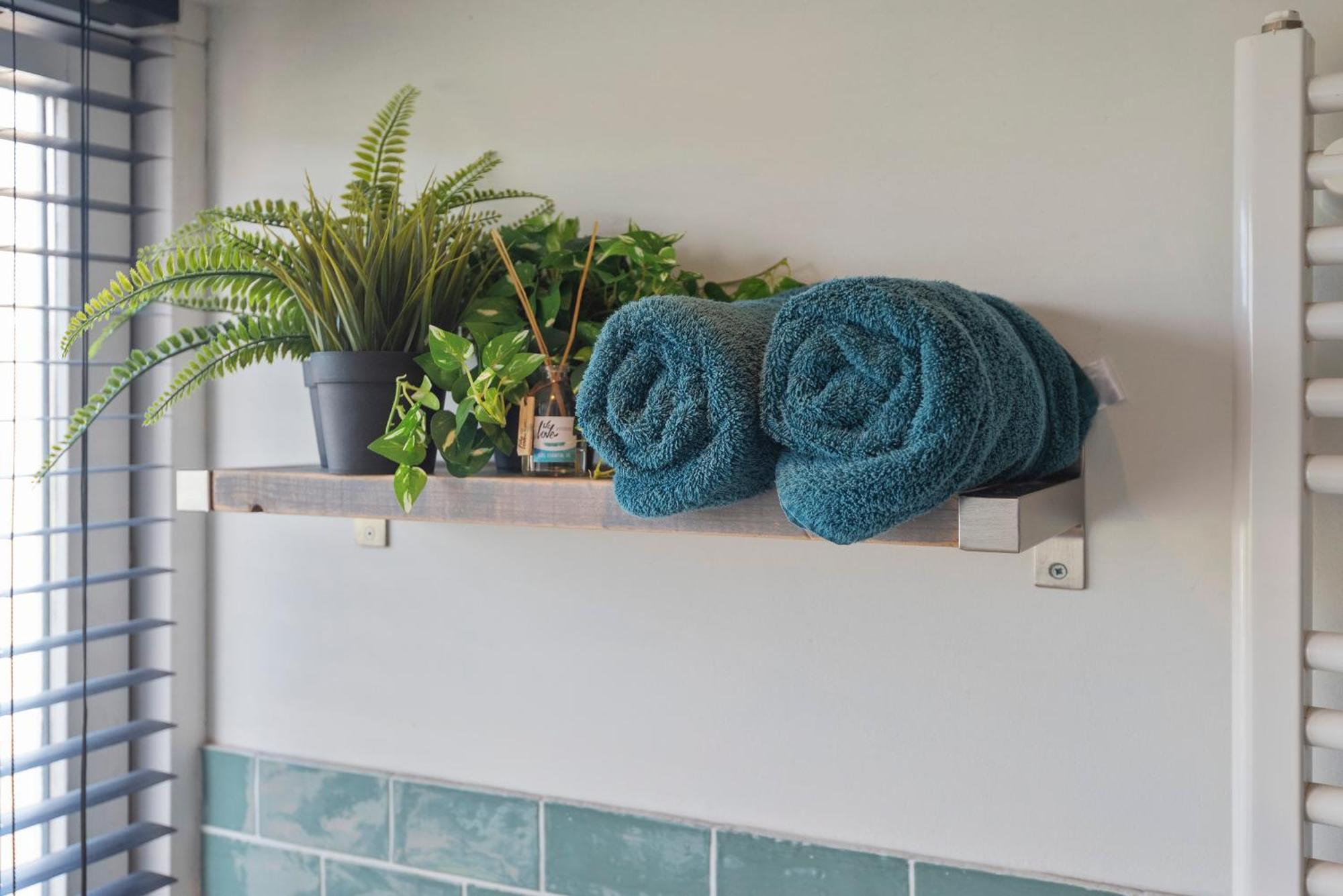 ウェイク・アーン・ゼーWijkiki Surf Houseアパートメント エクステリア 写真